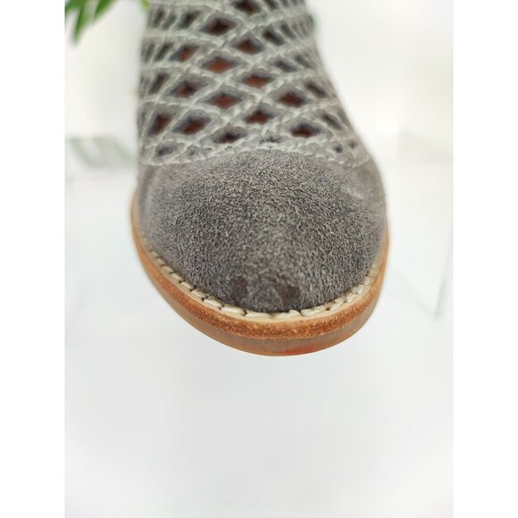 Jeffrey Campbell Women's Taggart Gray Suede Cut Out Booties Size 7.5 US - Picture 10 of 10